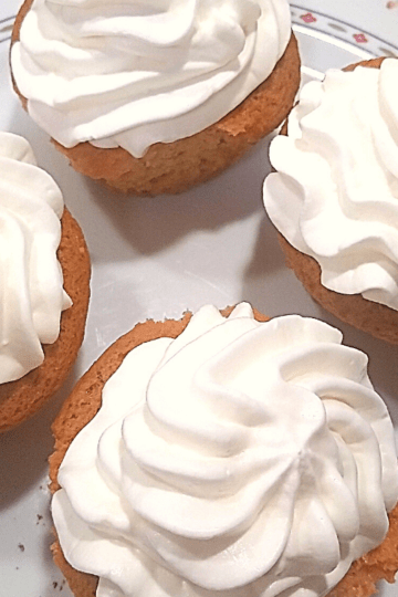 How to Make The Best Buttercream Icing Recipe